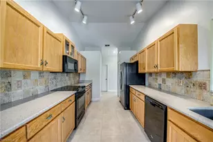 205 SW 8th St, Cape Coral, FL 33991 - Photo 15