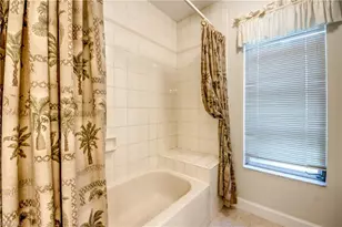 205 SW 8th St, Cape Coral, FL 33991 - Photo 29