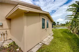 205 SW 8th St, Cape Coral, FL 33991 - Photo 43