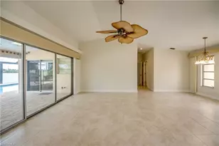 205 SW 8th St, Cape Coral, FL 33991 - Photo 7