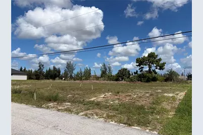 2011 NW 17th St, Cape Coral, FL 33993 - Photo 3