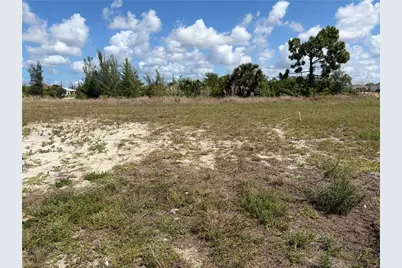 2011 NW 17th St, Cape Coral, FL 33993 - Photo 5