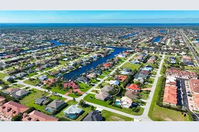 1807 SW 48th Ln, Cape Coral, FL 33914 - Photo 45
