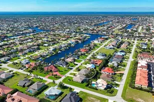 1807 SW 48th Ln, Cape Coral, FL 33914 - Photo 45