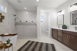 8738 Lakefront Ct, Fort Myers, FL 33908 - Photo 13