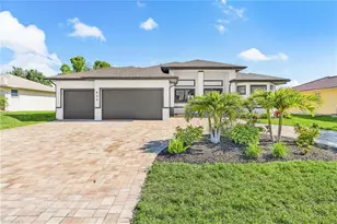939 Mohawk Pkwy, Cape Coral, FL 33914 - Photo 1