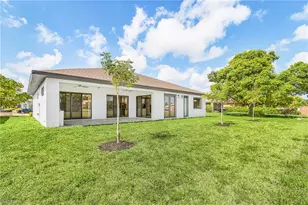 939 Mohawk Pkwy, Cape Coral, FL 33914 - Photo 27