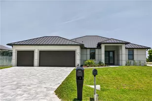 819 SW 16th Terrace, Cape Coral, FL 33991 - Photo 7