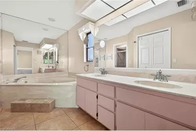 609 SE 21st St, Cape Coral, FL 33990 - Photo 19