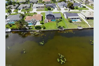 609 SE 21st St, Cape Coral, FL 33990 - Photo 45