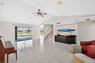 609 SE 21st St, Cape Coral, FL 33990 - Photo 5