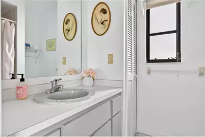 609 SE 21st St, Cape Coral, FL 33990 - Photo 25