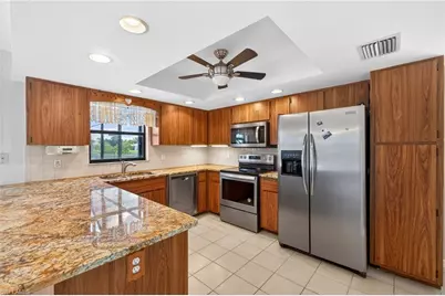 609 SE 21st St, Cape Coral, FL 33990 - Photo 11