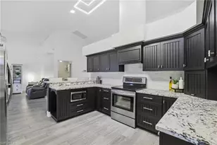 27130 Holly Ln, Bonita Springs, FL 34135 - Photo 11