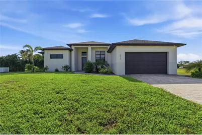 1813 NW 37th Pl, Cape Coral, FL 33993 - Photo 5