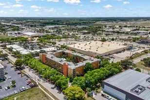 2366 E Mall Dr, Fort Myers, FL 33901 - Photo 3