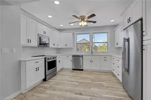 4452 Gulf Pines Dr, Sanibel, FL 33957 - Photo 17