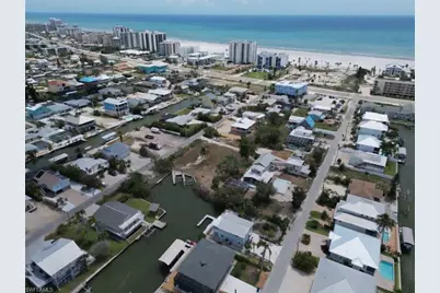 175 Bahia Via, Fort Myers Beach, FL 33931 - Photo 3