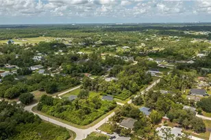 3837 Hillandale St, Fort Myers, FL 33905 - Photo 7