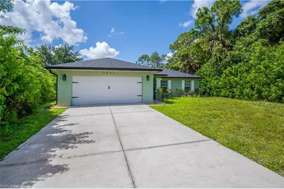 3837 Hillandale St, Fort Myers, FL 33905 - Photo 1