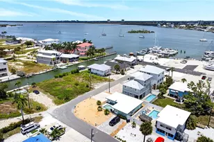 412 Harbor Ct, Fort Myers Beach, FL 33931 - Photo 23