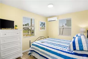 412 Harbor Ct, Fort Myers Beach, FL 33931 - Photo 5