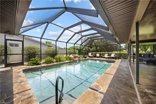 8713 Crest Ln, Fort Myers, FL 33907 - Photo 27