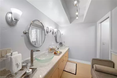 8713 Crest Ln, Fort Myers, FL 33907 - Photo 35