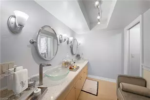 8713 Crest Ln, Fort Myers, FL 33907 - Photo 35