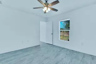 849 Bedford Dr, Lehigh Acres, FL 33974 - Photo 27