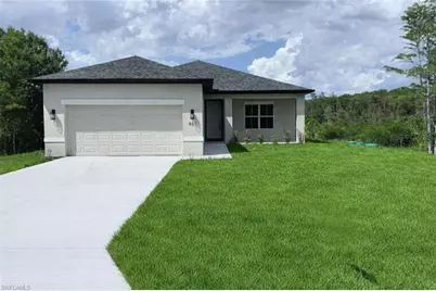 460 Westchester Dr, Lehigh Acres, FL 33972 - Photo 1