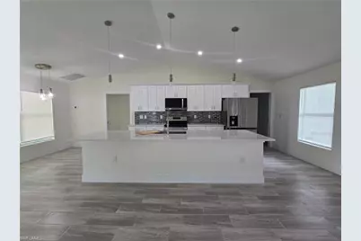 51 Wilmington Pkwy, Cape Coral, FL 33993 - Photo 3