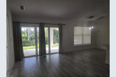 51 Wilmington Pkwy, Cape Coral, FL 33993 - Photo 5