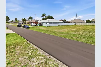 4215 SW 9th Pl, Cape Coral, FL 33914 - Photo 13