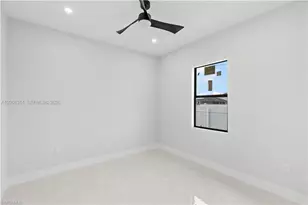 628 Chiquita Blvd N, Cape Coral, FL 33993 - Photo 21