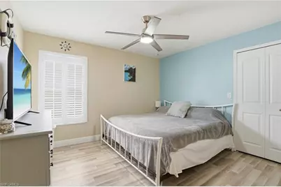 4304 NE 23rd Pl, Cape Coral, FL 33909 - Photo 17