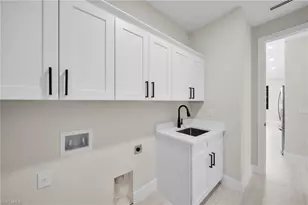 3532 Country Club Blvd, Cape Coral, FL 33904 - Photo 35