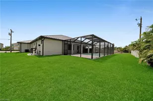 3532 Country Club Blvd, Cape Coral, FL 33904 - Photo 43