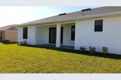1201 NE 18th Pl, Cape Coral, FL 33909 - Photo 5