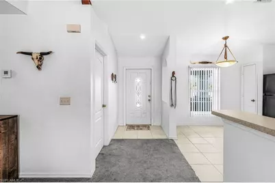 307 NE 25th Ter, Cape Coral, FL 33909 - Photo 5