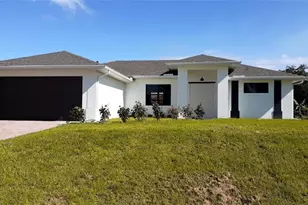 1201 NE 18th Pl, Cape Coral, FL 33909 - Photo 1