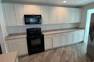 2743 First St, Fort Myers, FL 33916 - Photo 7