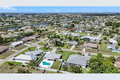 4115 SE 10th Pl, Cape Coral, FL 33904 - Photo 43