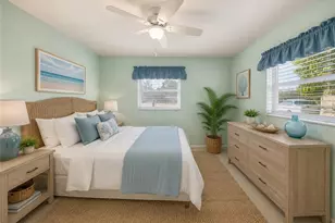 3067 Buena Vista Ln, Naples, FL 34105 - Photo 11