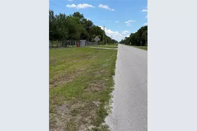 563 Bald Cypress Ave, Clewiston, FL 33440 - Photo 3