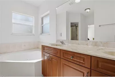 1940 Desoto Blvd N, Naples, FL 34120 - Photo 27