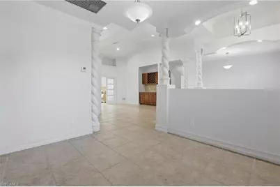 1940 Desoto Blvd N, Naples, FL 34120 - Photo 9