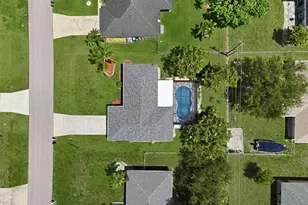 801 SW 11th Pl, Cape Coral, FL 33991 - Photo 23