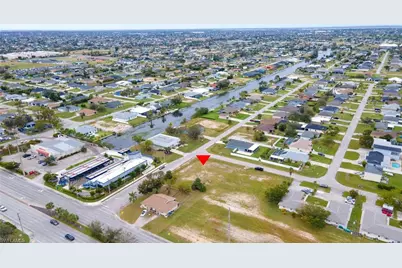 1941 SW Santa Barbara Pl, Cape Coral, FL 33991 - Photo 3