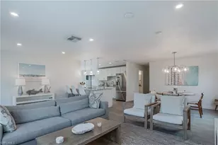 718 103rd Ave N, Naples, FL 34108 - Photo 3